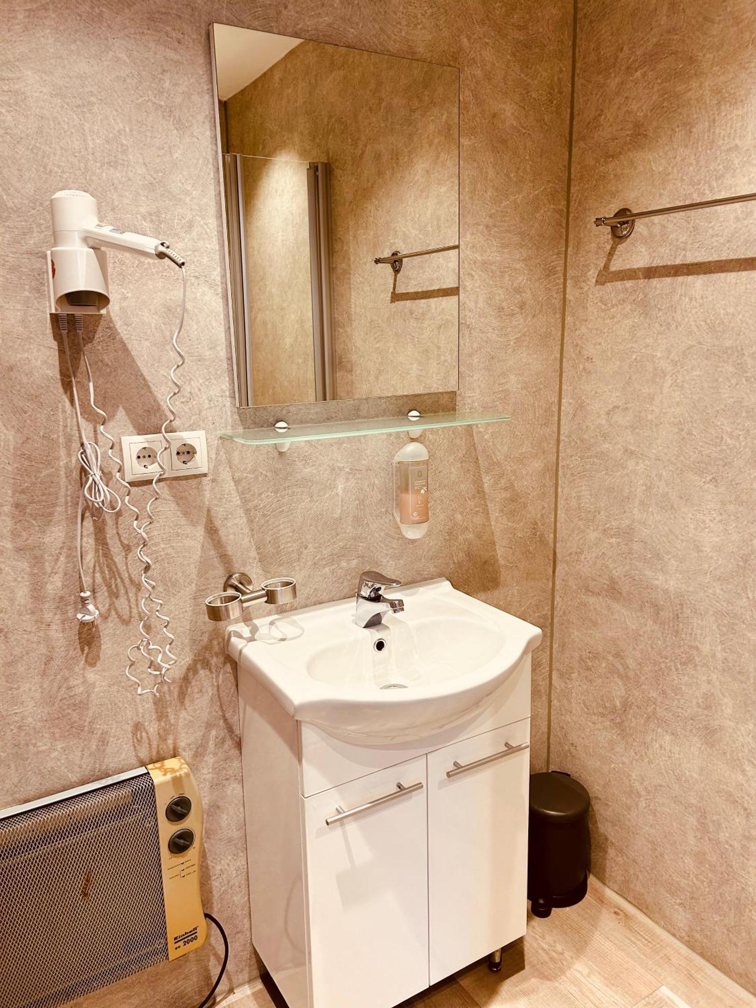 Gaestehaus Spoth Otel Rust Dış mekan fotoğraf